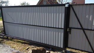Купить сваи для ворот в Усинск. Заказать ворота на сваях под ключ от 21836 руб